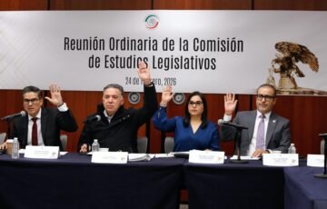 Aprueban en comisiones del senado iniciativa de Mayuli Martínez para frenar el acoso telefónico comercial