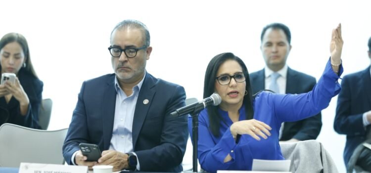 Mayuli Martínez reta a senadores de Morena a defender a Quintana Roo y votar contra el aumento al cobro de turistas extranjeros