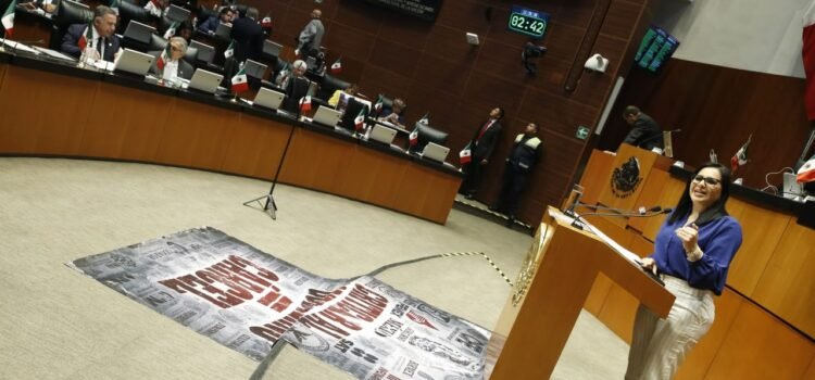 Mayuli Martínez acusa censura por la “Ley Antimemes” y advierte riesgo para la libertad de expresión